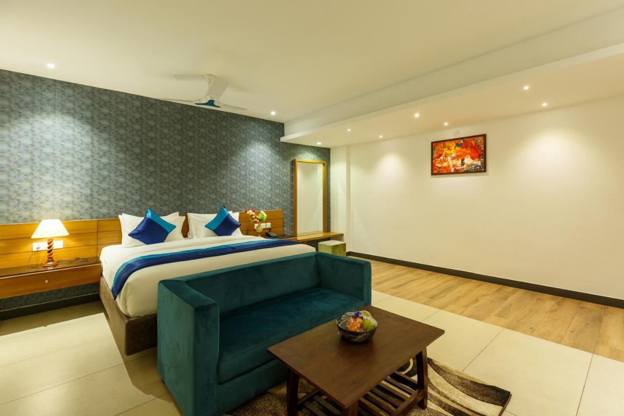 Royal Ace Boutique Hotel Bangalore Ngoại thất bức ảnh